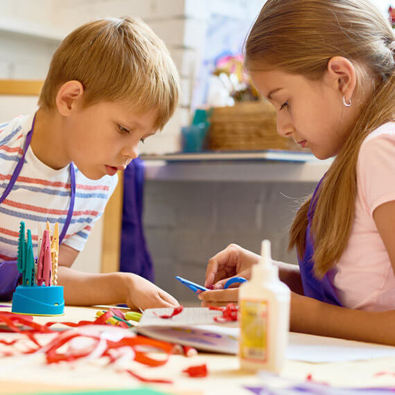 children doing handmade crafts in school FNPRVHS